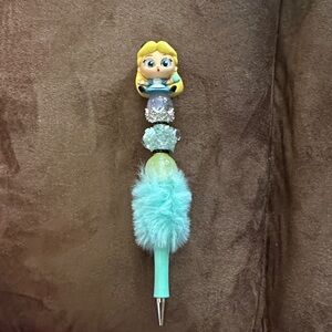 Disney Doorable custom made pen